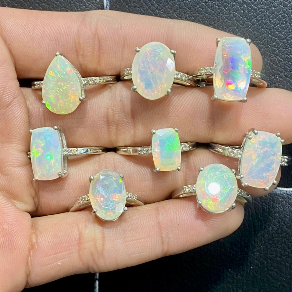 Opal ring with Diamond