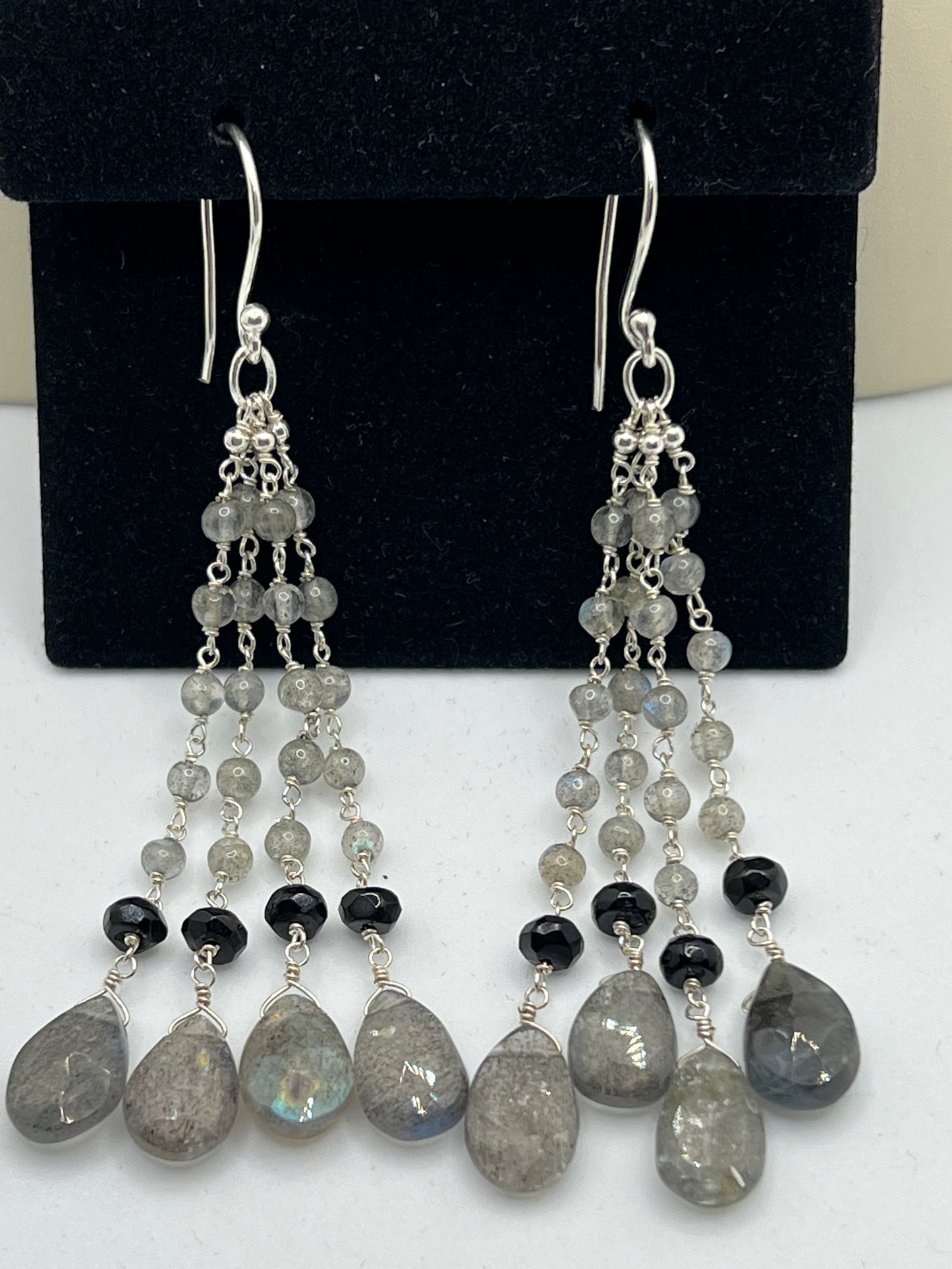 Sterling silver earring in Beads