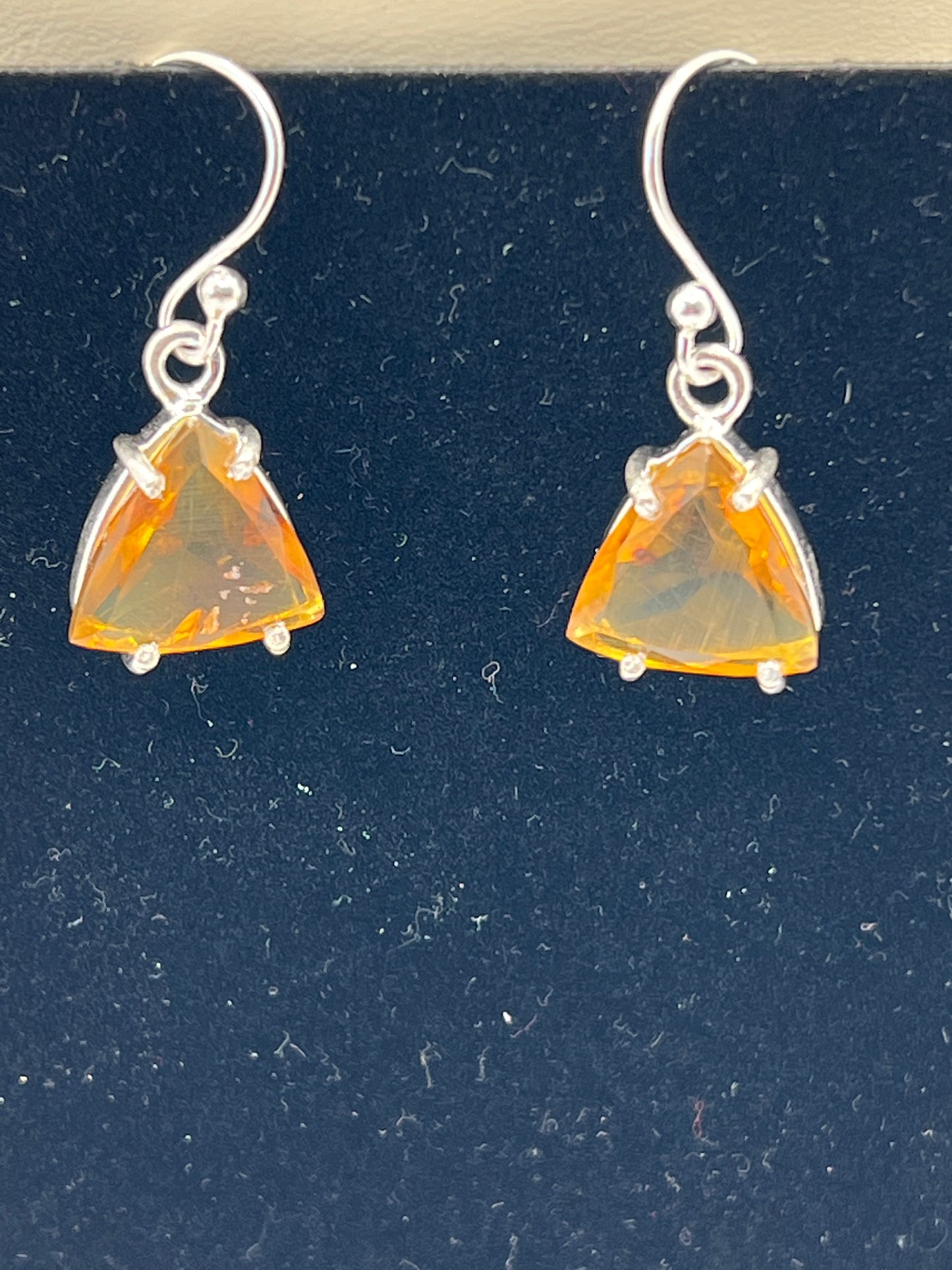 Amber earring in sterling silver