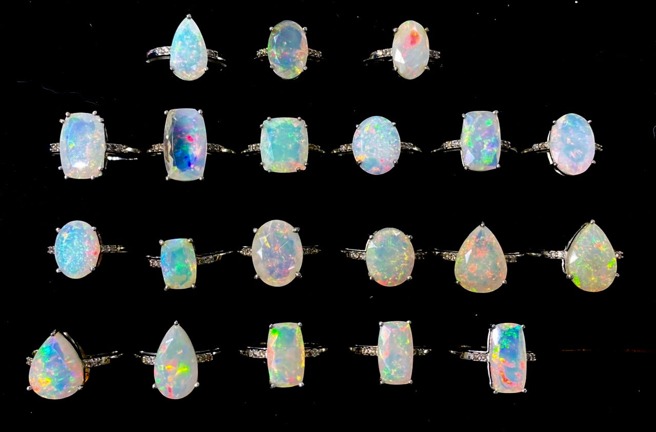 Opal ring with Diamond