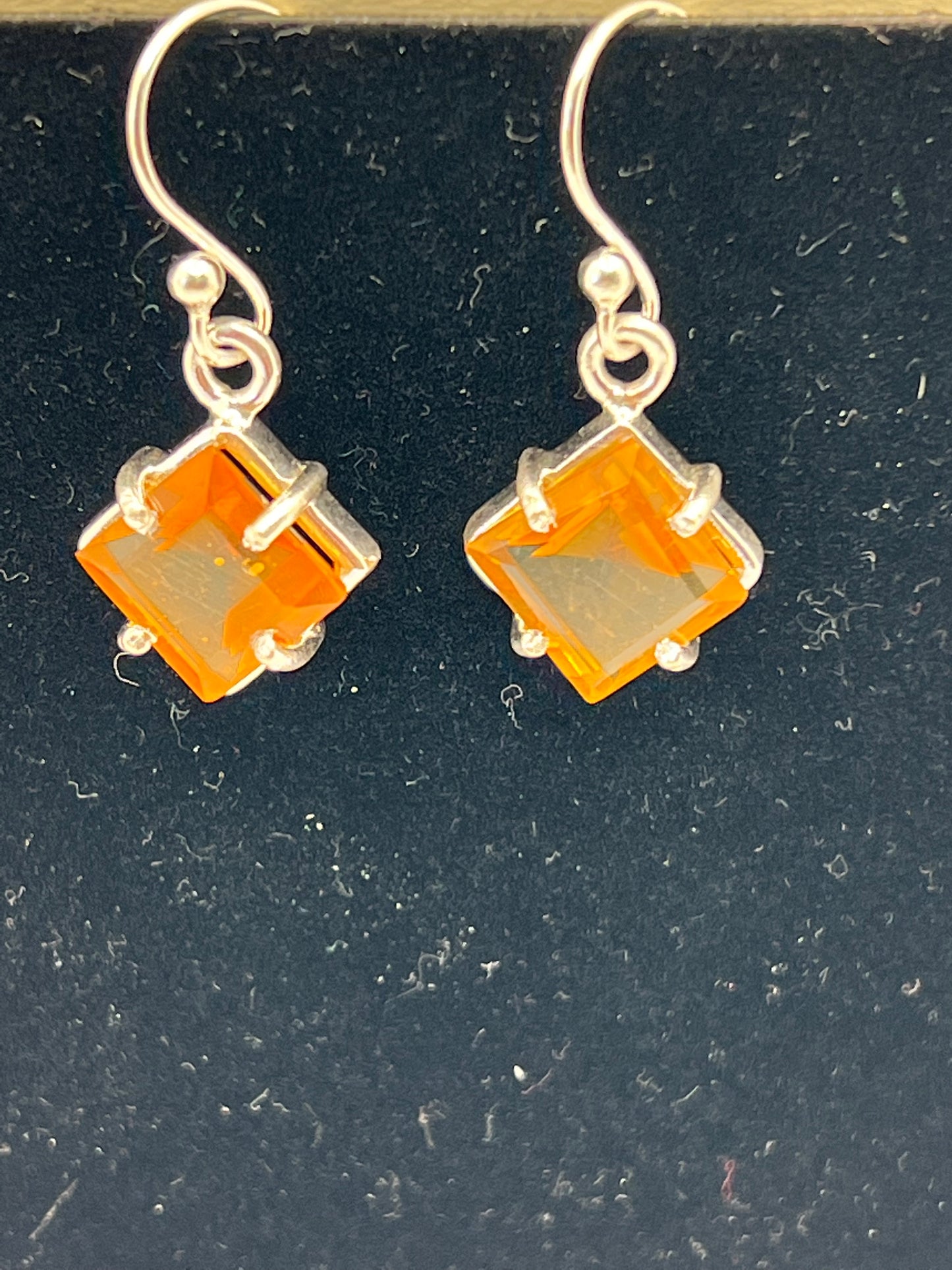 Amber earring in sterling silver